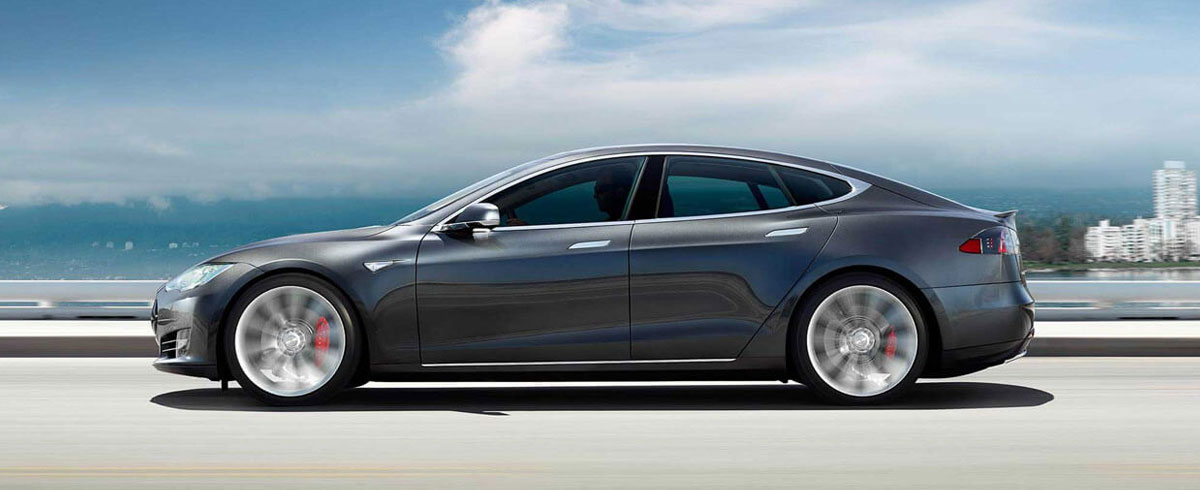 tesla-model-s-min